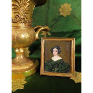 MINIATURE JEUNE FEMME AUX BIJOUX Epoque Louis Philippe 