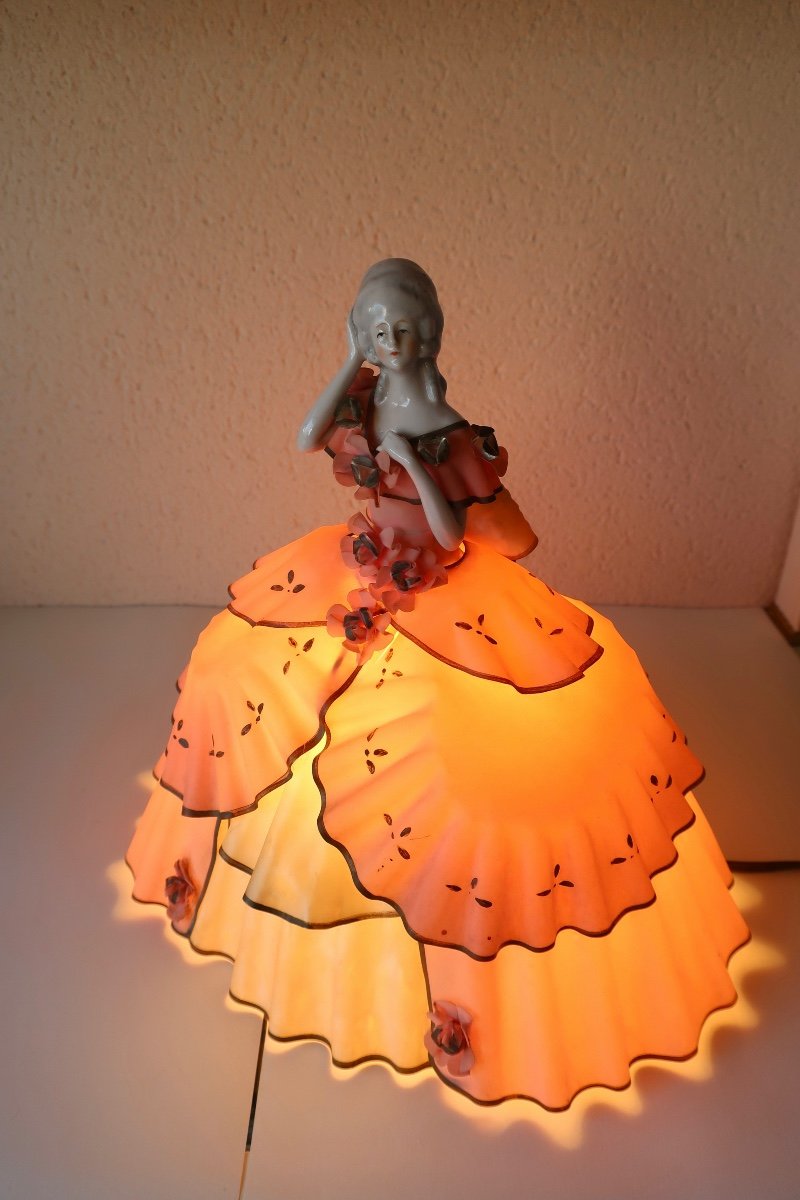 Night Light Lamp 1950's Porcelain Half-figure And Rhodoid .-photo-2