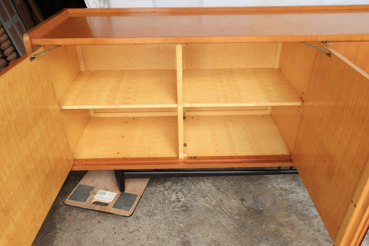 Large Vintage 1950s Sideboard In Lemon Wood And Blackened Wood.-photo-2
