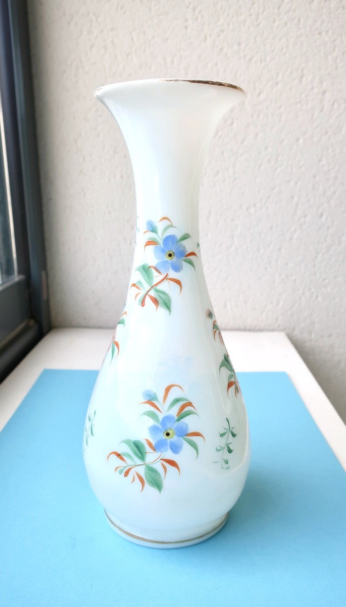 Small Baluster Vase In Translucent Crystal Opaline "soap Bubble", Mid-19th Century, Very Good Condition-photo-4