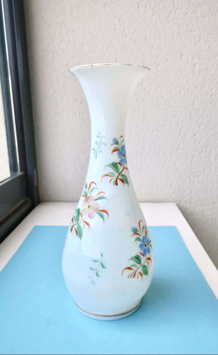 Small Baluster Vase In Translucent Crystal Opaline "soap Bubble", Mid-19th Century, Very Good Condition-photo-1