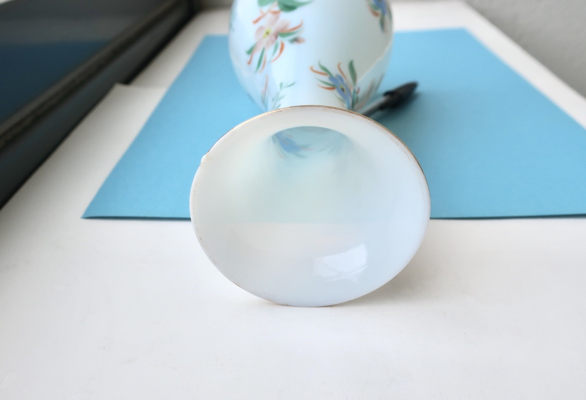 Small Baluster Vase In Translucent Crystal Opaline "soap Bubble", Mid-19th Century, Very Good Condition-photo-4