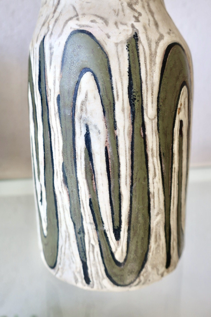 Livia Gorka: Small Ceramic Vase, 1960s Design-photo-1