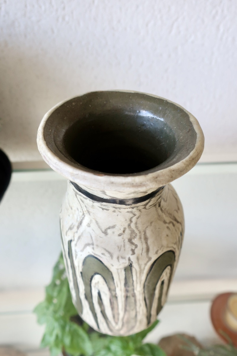 Livia Gorka: Small Ceramic Vase, 1960s Design-photo-2