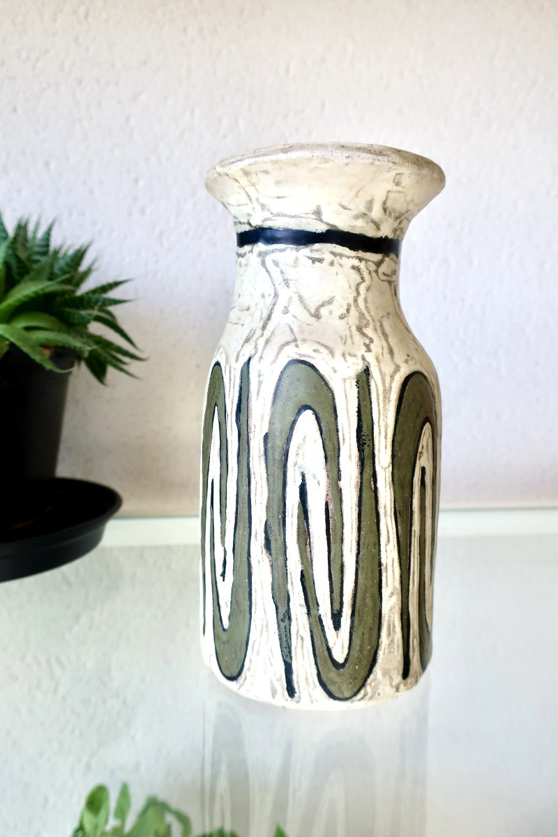 Livia Gorka: Small Ceramic Vase, 1960s Design