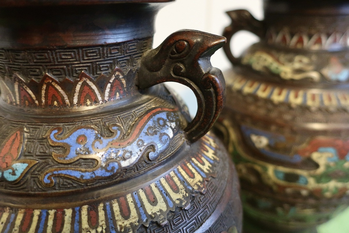 Duo de Vases en Bronze et Email Cloisonné, Japon, fin XIXème-photo-3