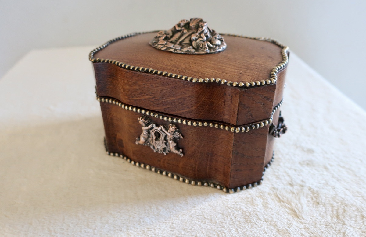 Wedding Box, Early 19th Century Jewelry Box In Crossbow Design, Decorated With Musician Cherubs.