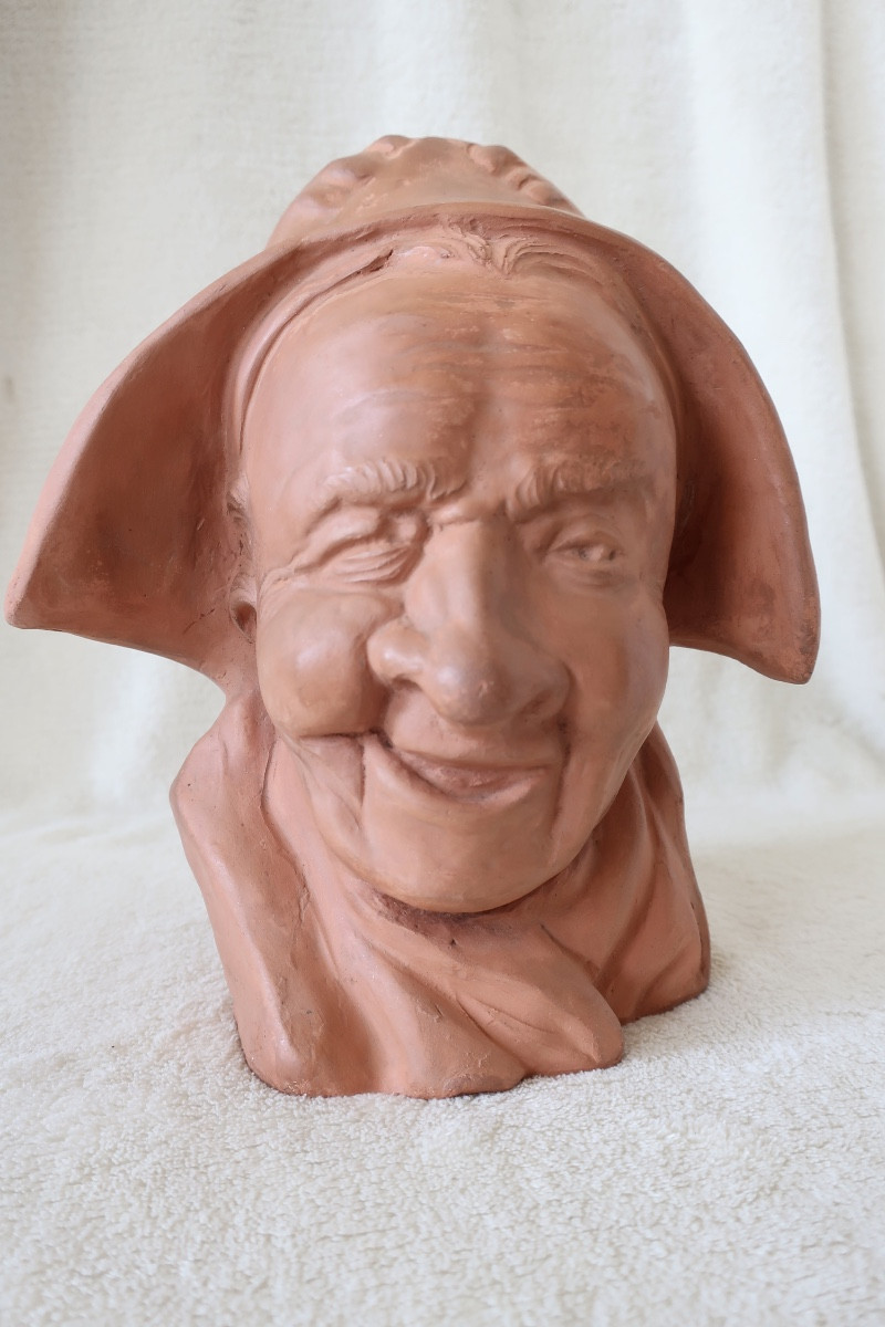 André Naudy, Terracotta Bust, Old Woman Laughing, Circa 1940, Very Good Condition.