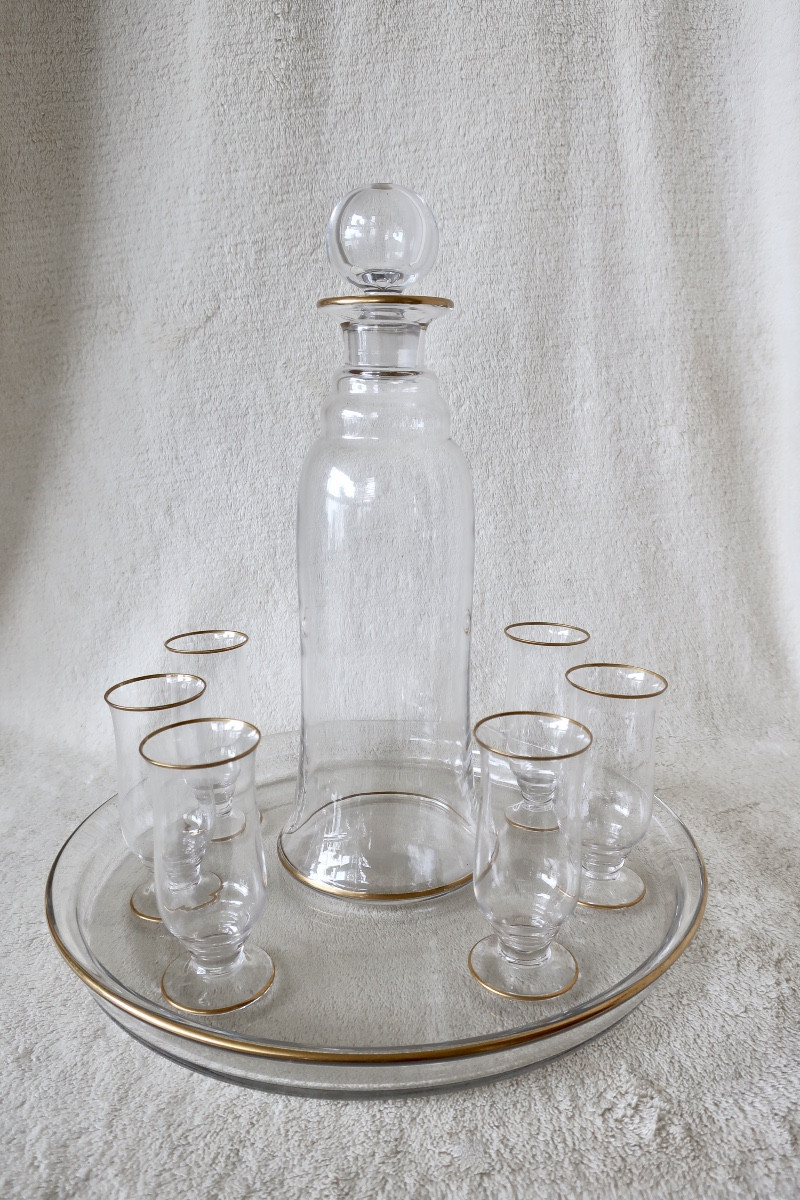 Rare Baccarat Art Deco Crystal Service, 8 Pieces