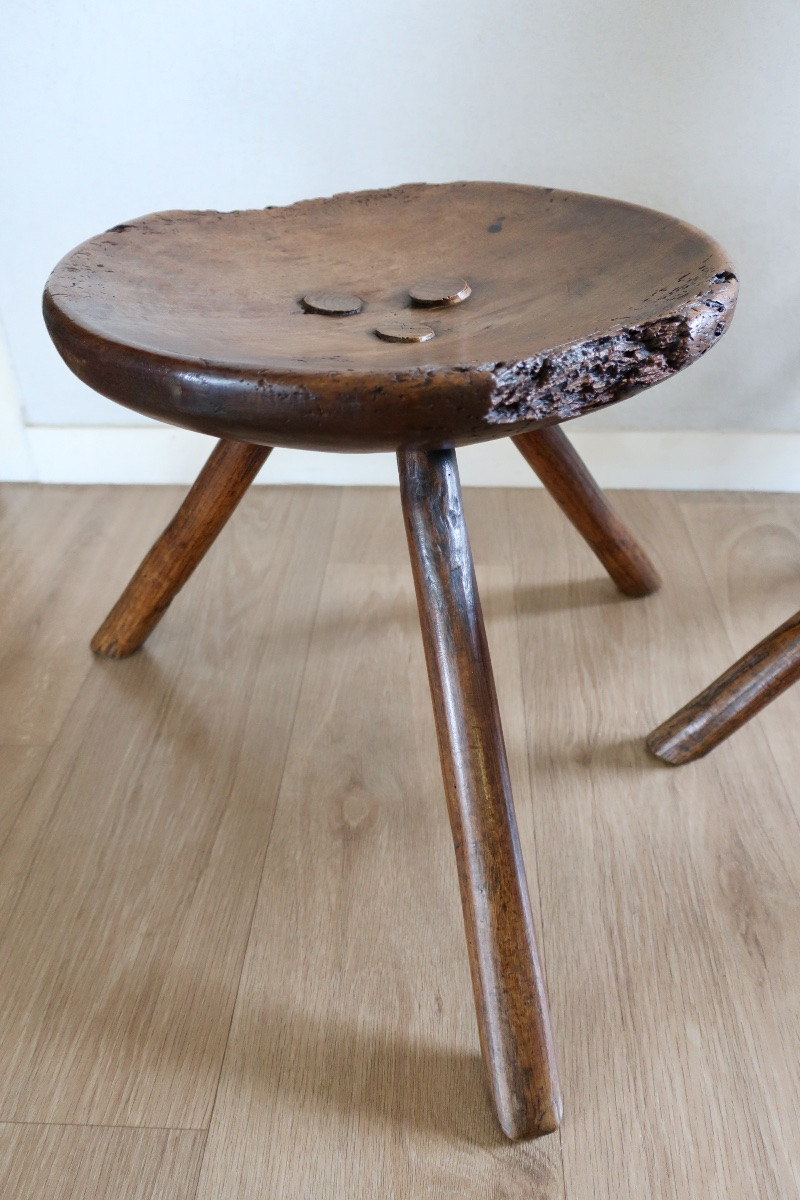 2 Tabourets Tripodes de Berger, de Vacher, Début XXème siècle-photo-1