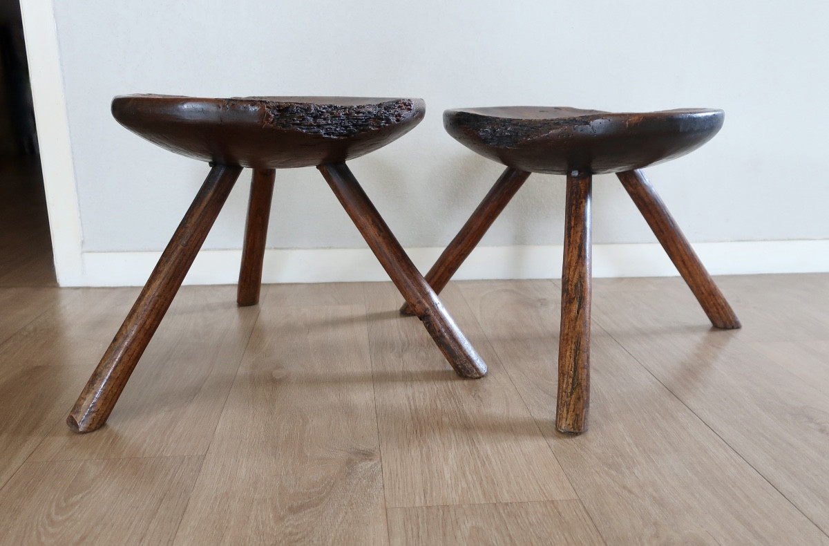 2 Tabourets Tripodes de Berger, de Vacher, Début XXème siècle