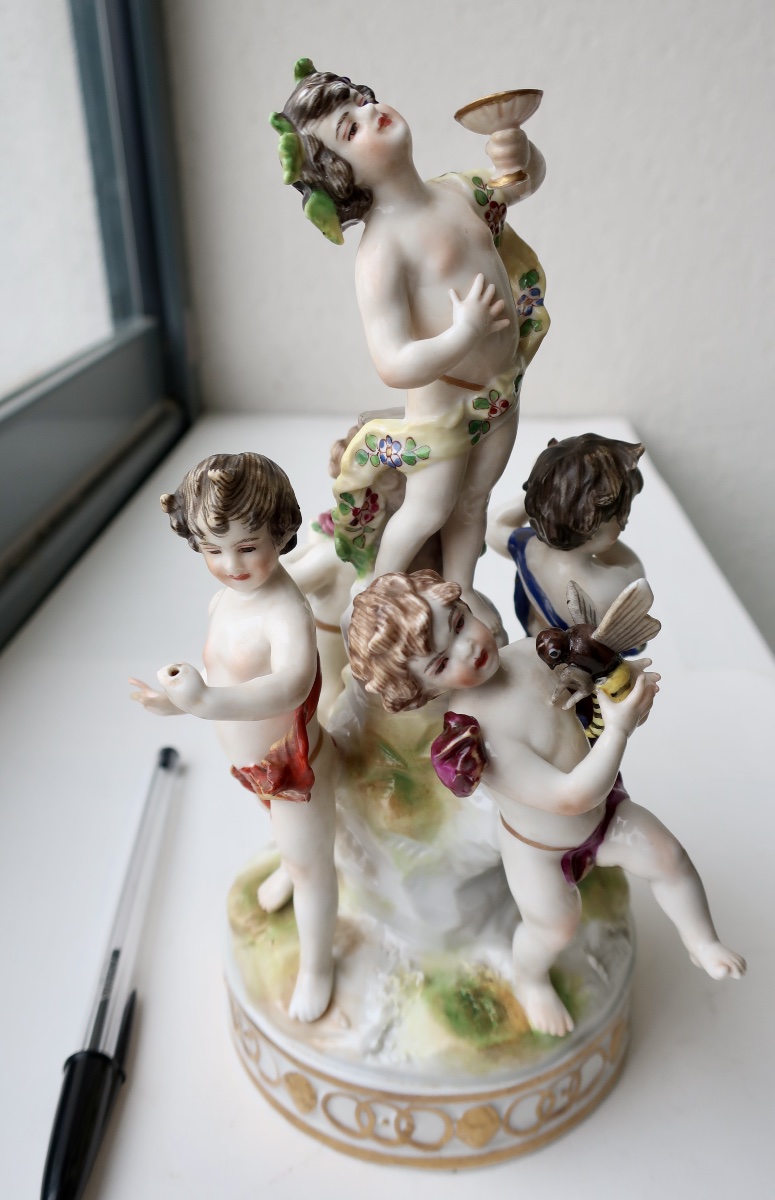 Groupe Porcelaine Volkstedt-Rudolstadt 19è, les Cinq Sens, Amours, Puttis...-photo-4