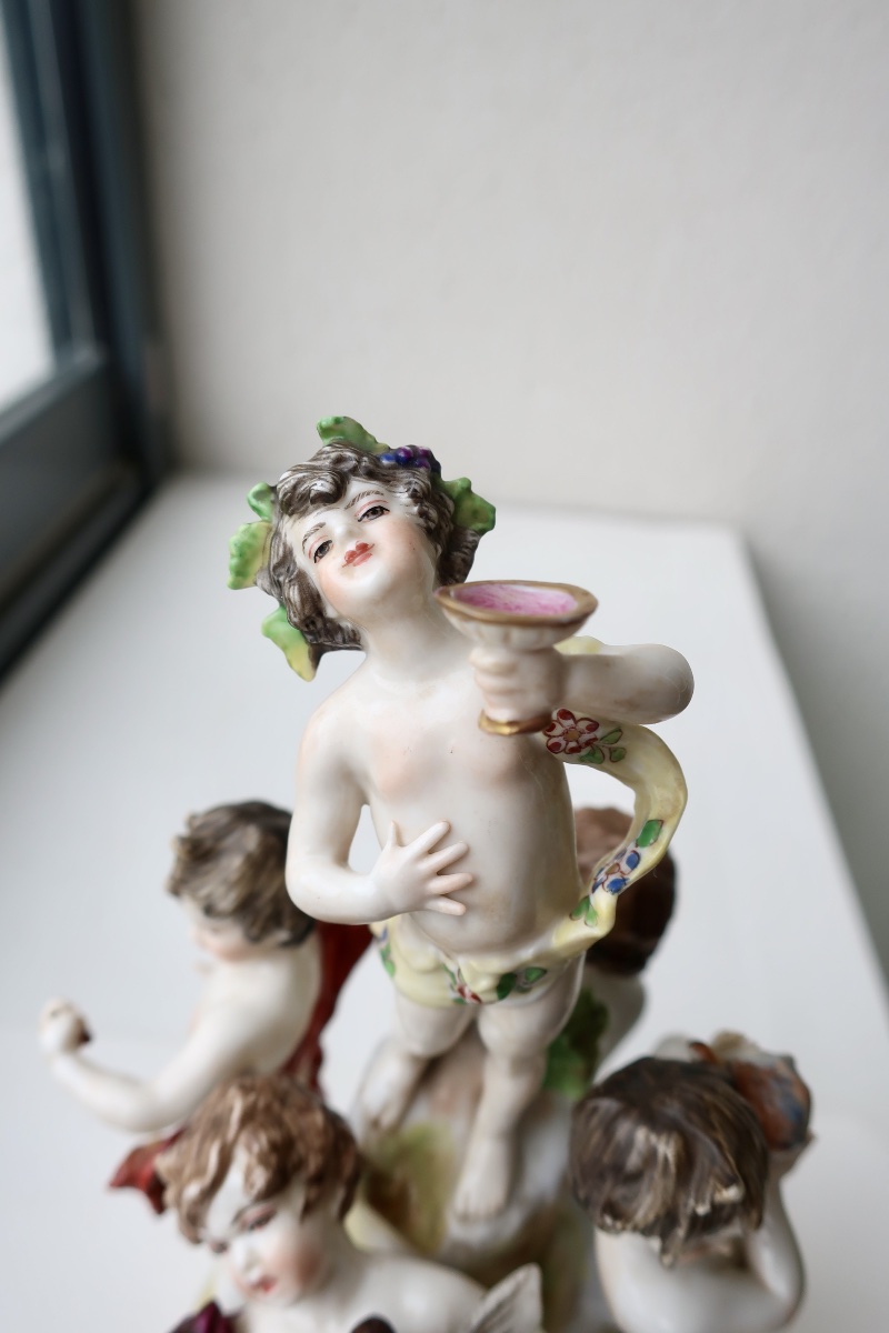 Groupe Porcelaine Volkstedt-Rudolstadt 19è, les Cinq Sens, Amours, Puttis...-photo-1