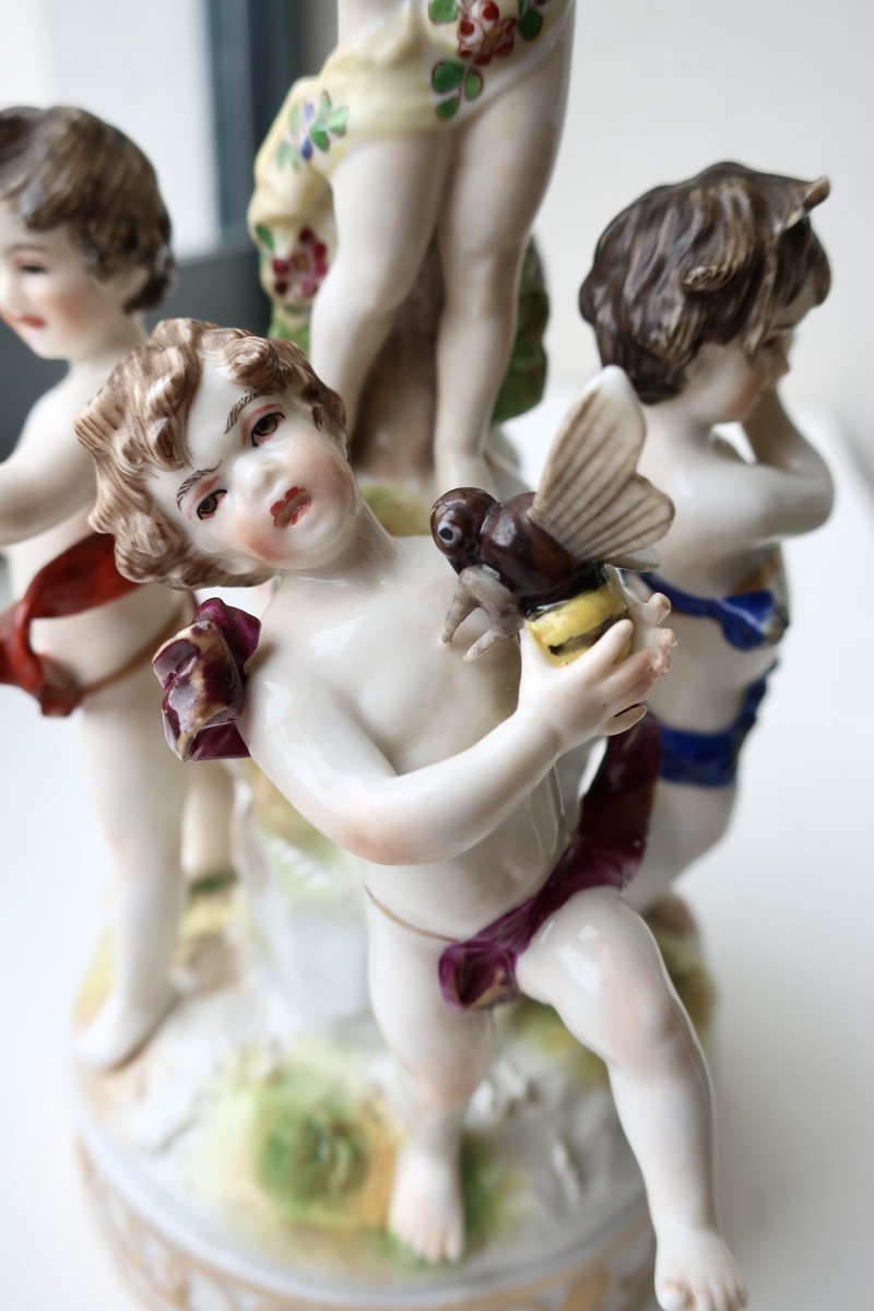 Groupe Porcelaine Volkstedt-Rudolstadt 19è, les Cinq Sens, Amours, Puttis...-photo-4