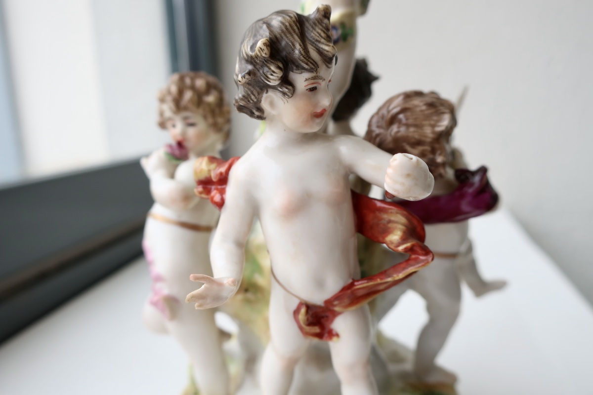 Groupe Porcelaine Volkstedt-Rudolstadt 19è, les Cinq Sens, Amours, Puttis...-photo-6
