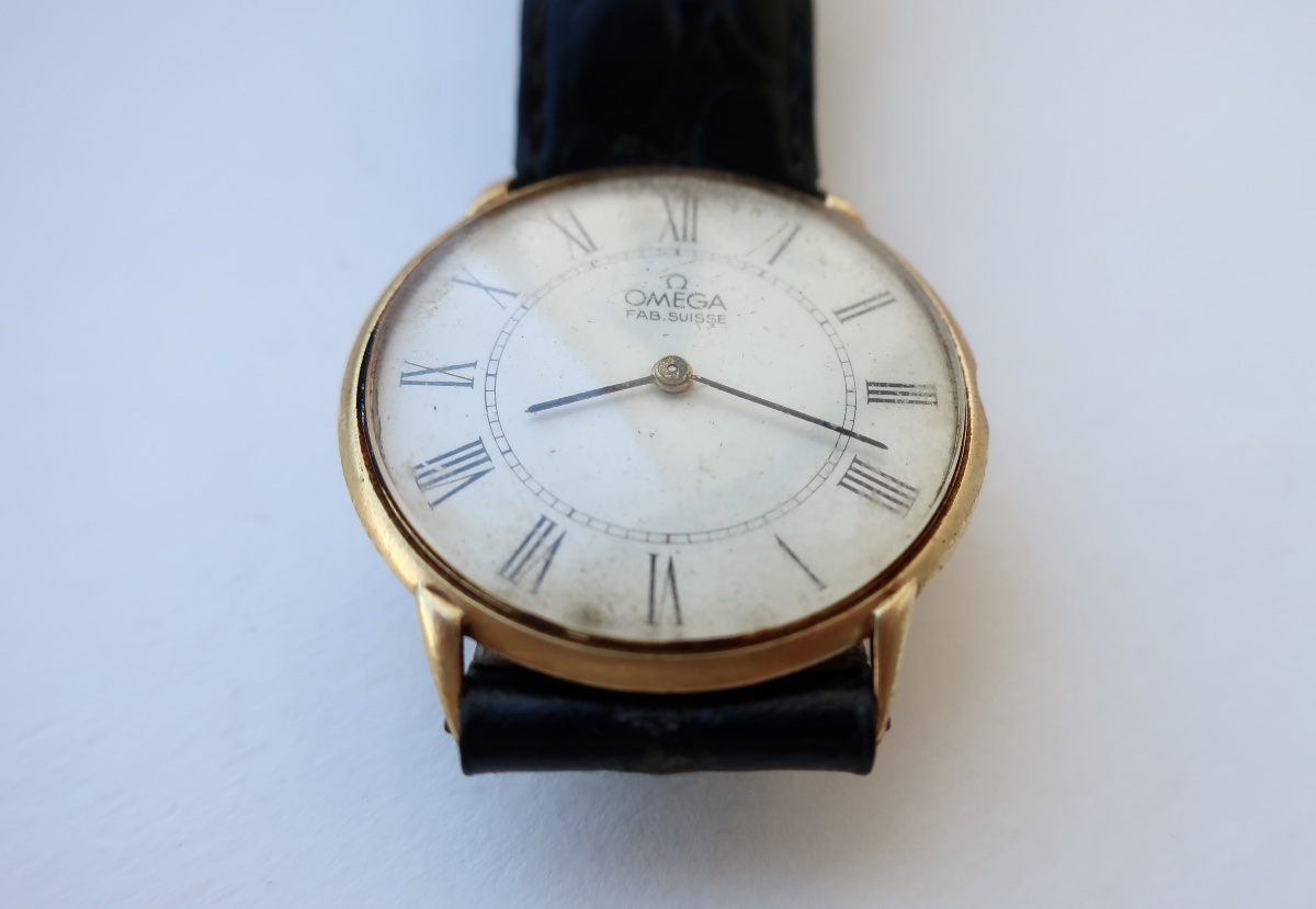 Rare Omega 18k Gold Dress Watch, Caliber 620, Mechanical, Ultra-thin-photo-4