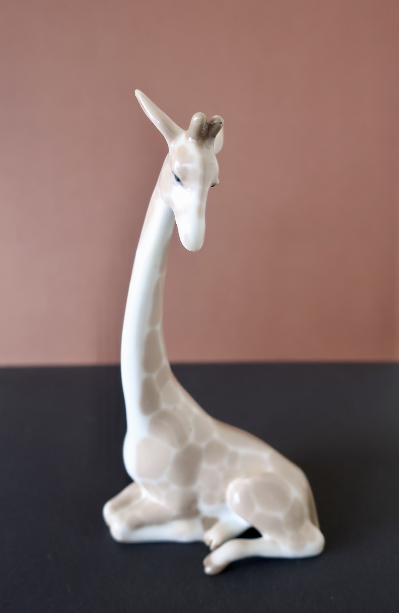 Lladro Porcelain Reclining Giraffe, Before 1960