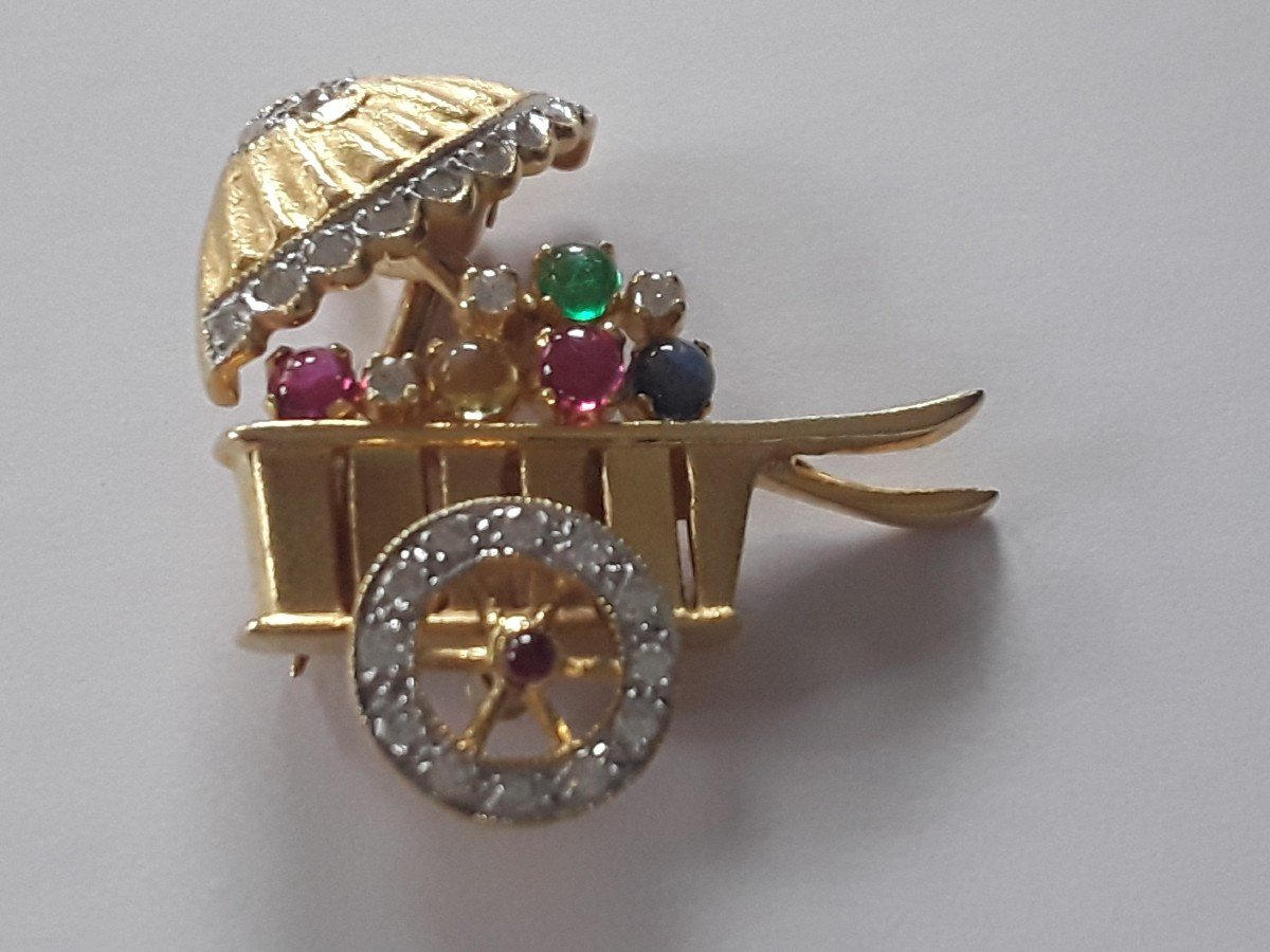 Broche /pendentif  En Or "charrette Des 4 Saisons " 