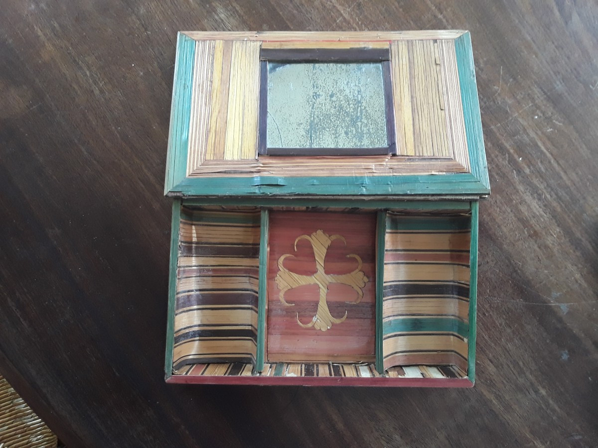 Coffret en forme de livre marqueterie de paille début du 19ème siecle -photo-4