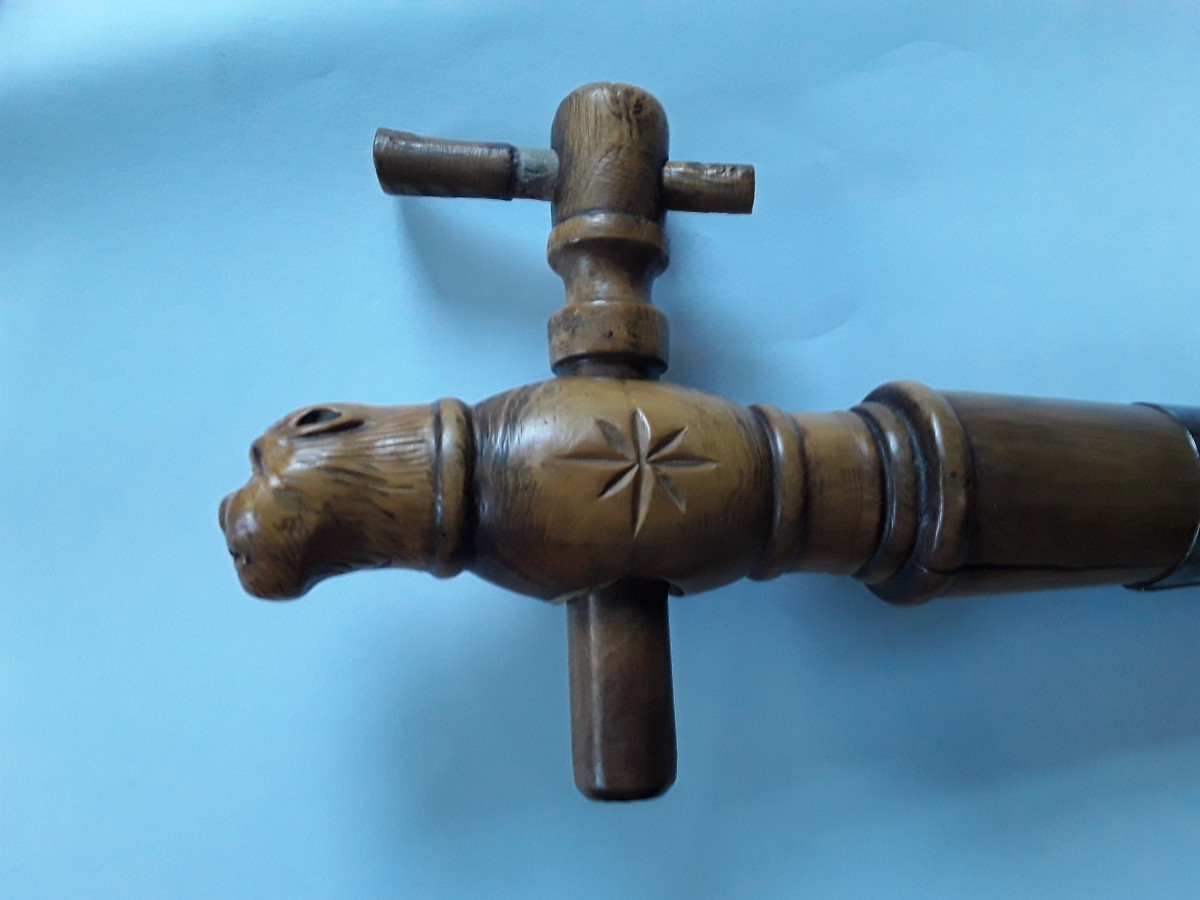 Carved Boxwood Barrel Tap Or Bung -photo-2