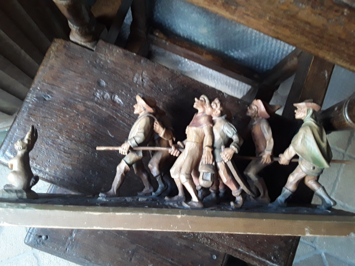 Étonnant groupe en bois sculpté fin 19ème siecle début 20ème siecle -photo-3