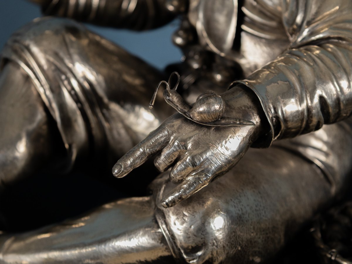 Sculpture en argent de 800 représentant un personnage flamand avec des escargots, XIX-XX siècle-photo-2