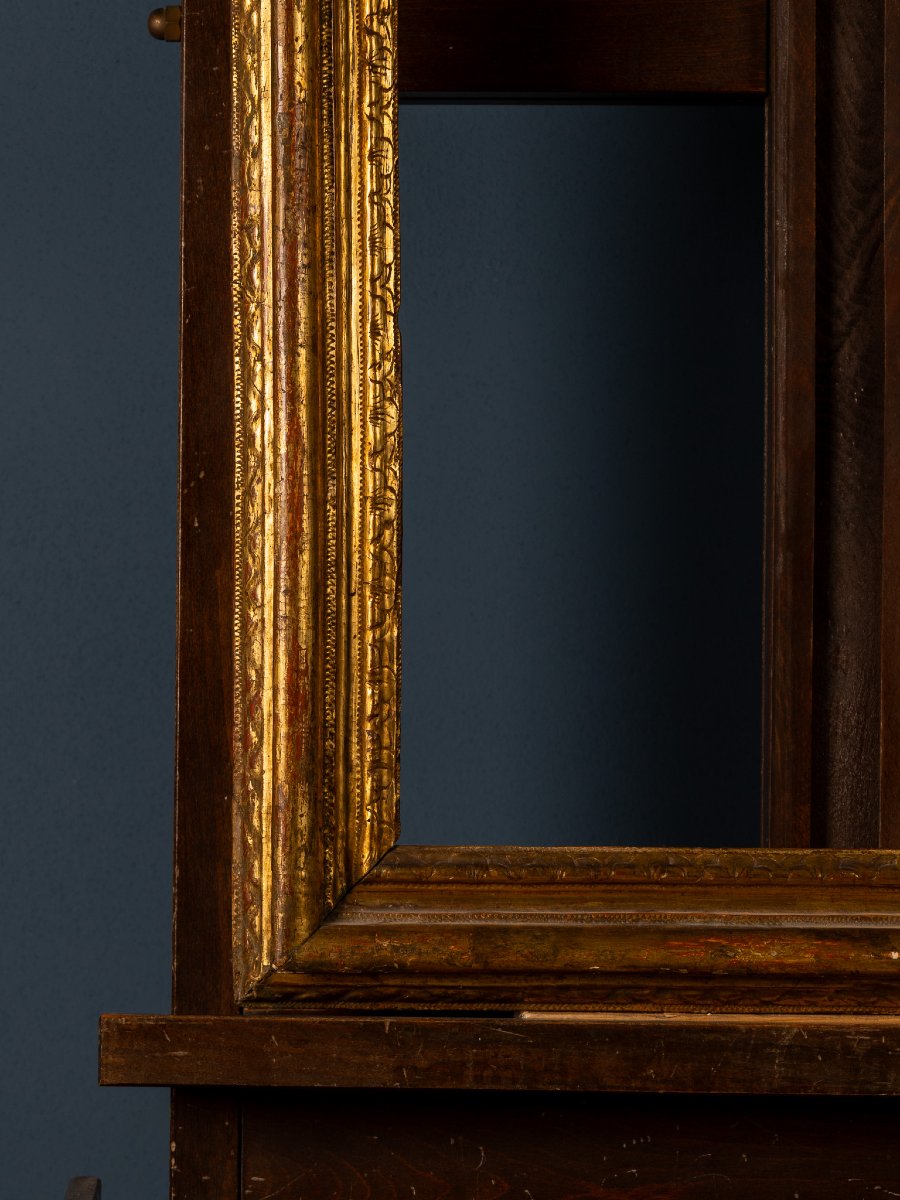 18th-century Gilded Wooden Box Frame, Decorated With Acanthus Leaves -photo-1