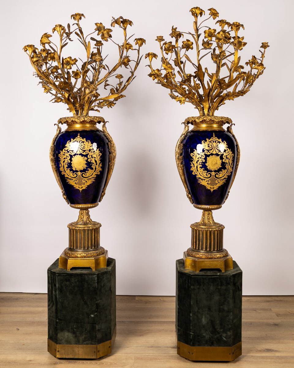Pair Of Large Sèvres Porcelain And Gilt Bronze Vases With Floral Bouquets, France 19th Century-photo-2