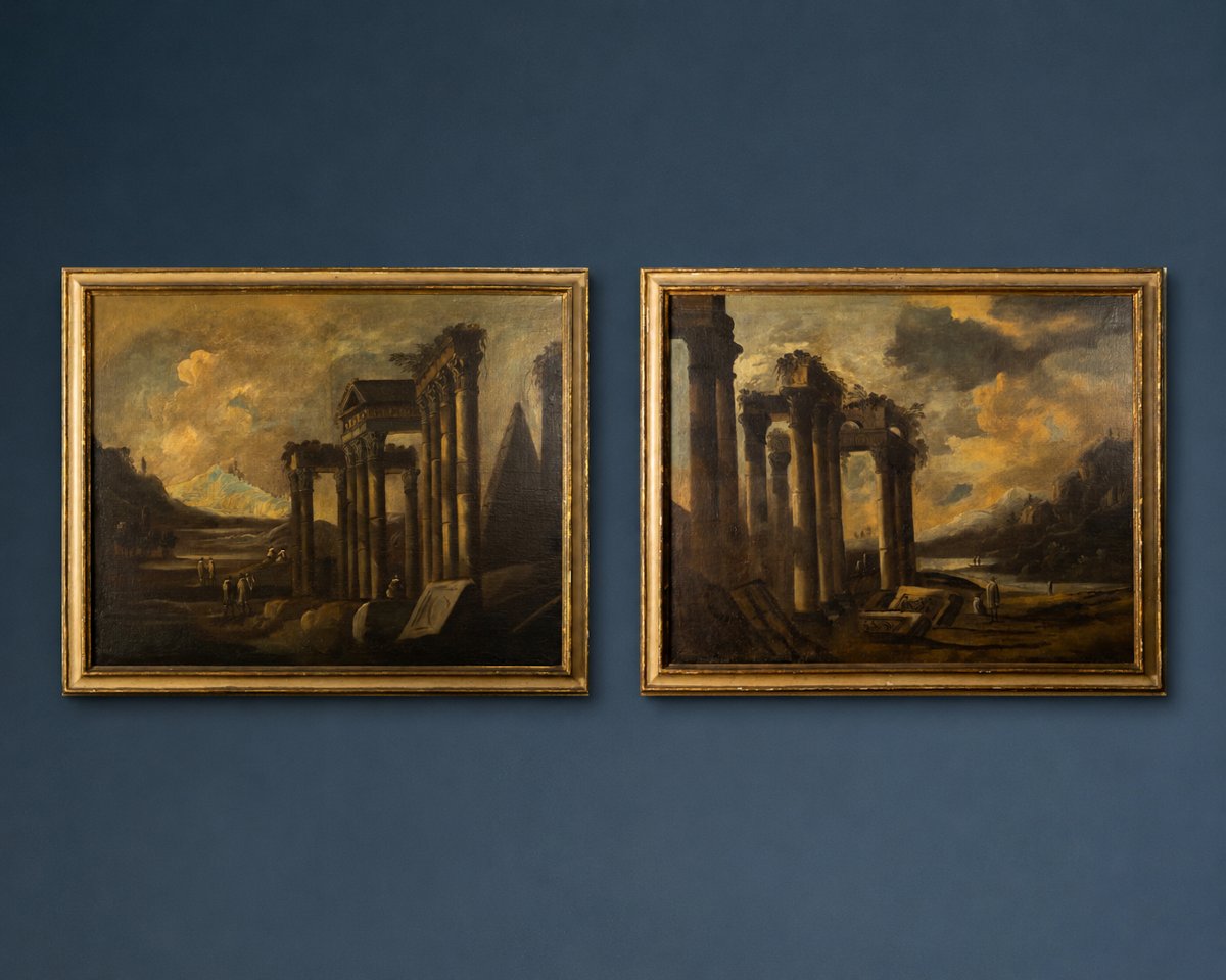 Paire de capriccios architecturaux romains, XVIIe siècle, huiles sur toile, cadres anciens