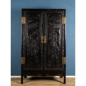 Cabinet en bois sculpté chinois, scènes de la vie impériale, Chine, XIXe siècle