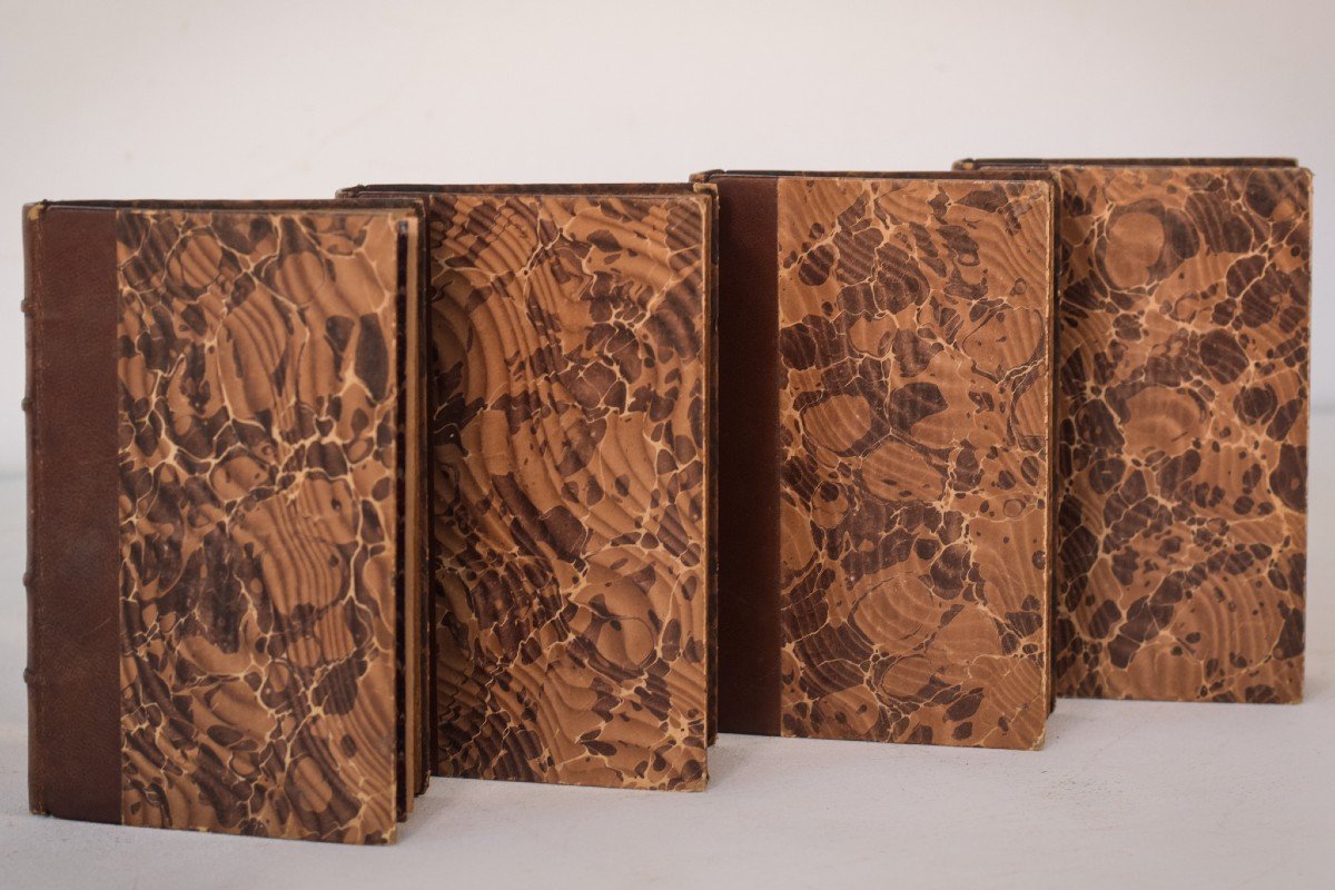 Quatre Volumes Reliés En Cuir - Livres De Théâtre-photo-1