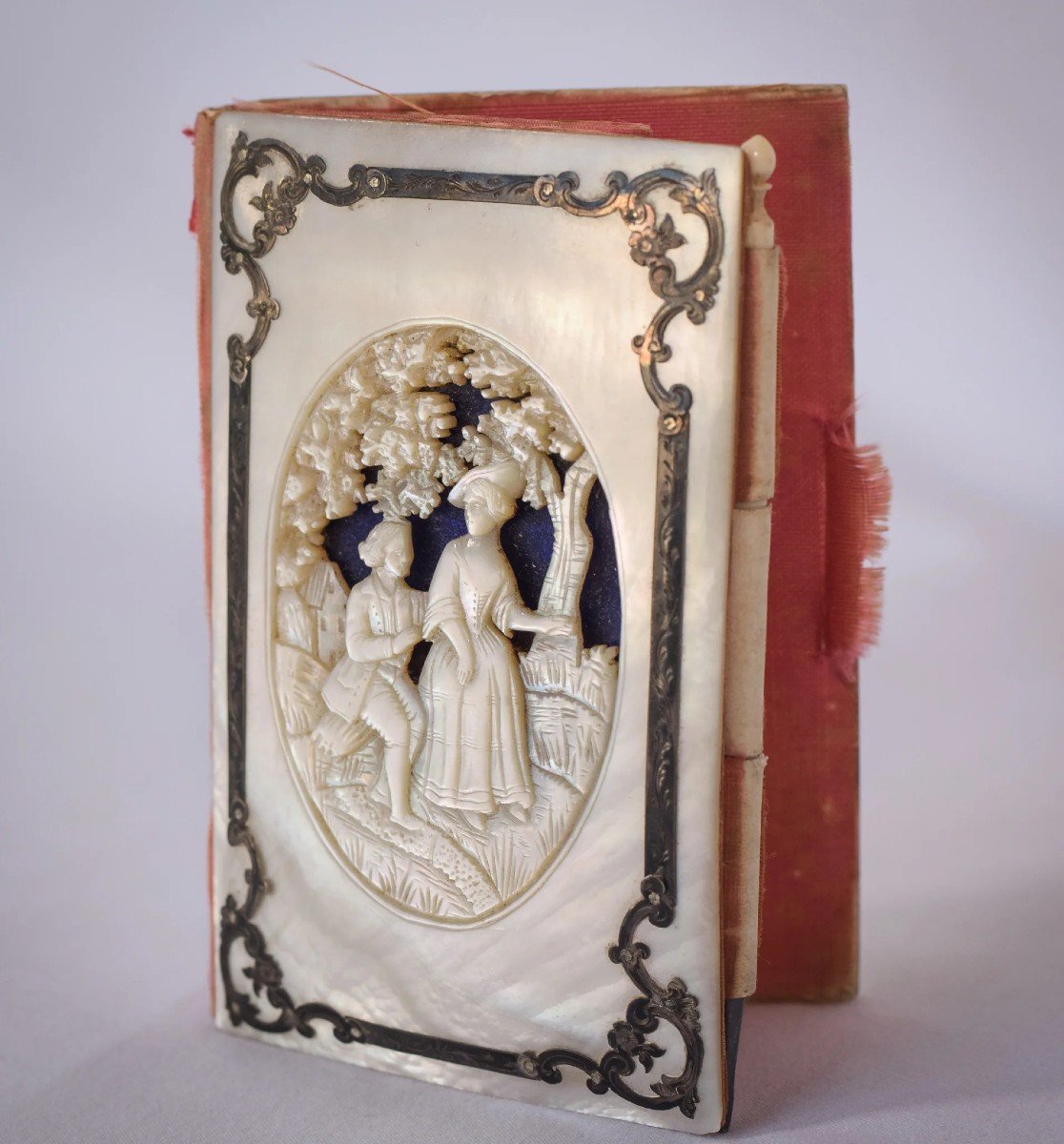 Antique - Pearl Book Cover-photo-2