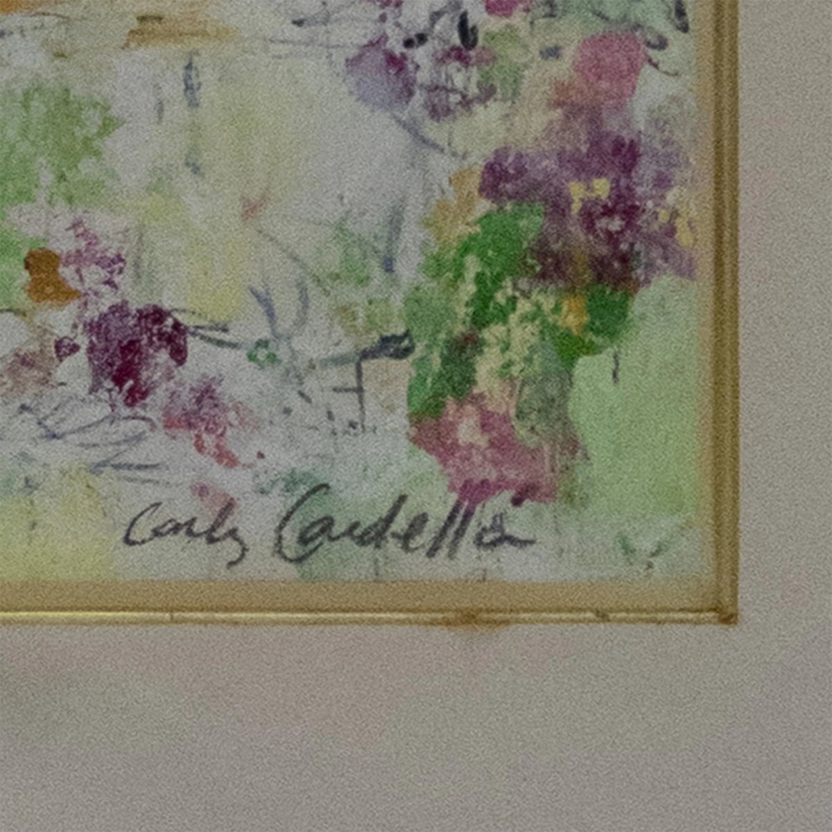 Scène de table florale et deux femmes – Paire de tableaux de Carlos Cardella-photo-1