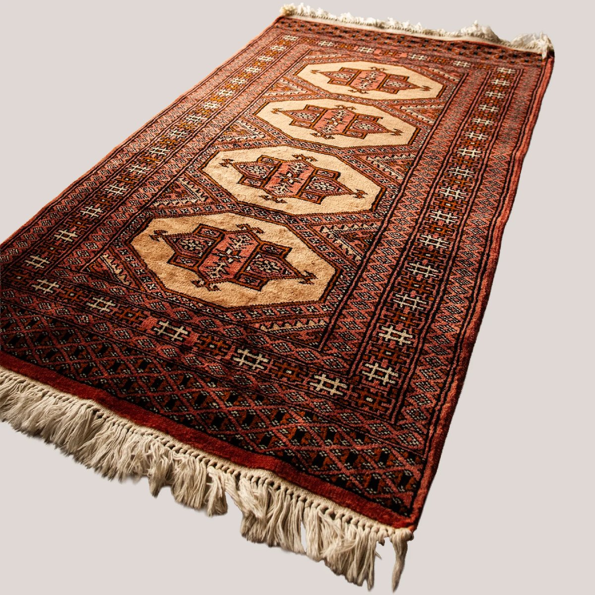 Turkmen Hand-knotted Wool Rug – Traditional Geometric Design - Vintage-photo-3