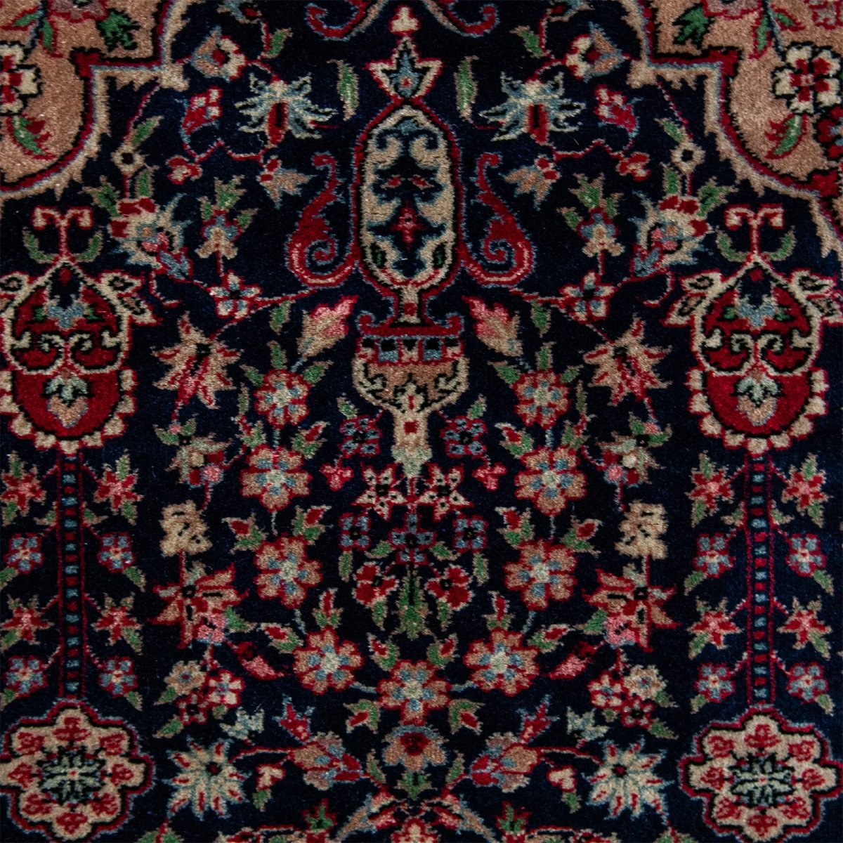 Vintage Persian-style Floral Rug – Hand-knotted Wool-photo-1