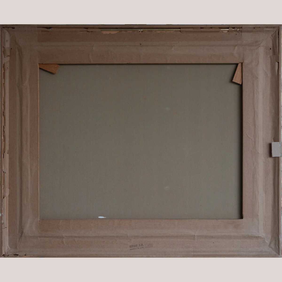 Female Figure With Cat – Emilia Castañeda Martínez-photo-2