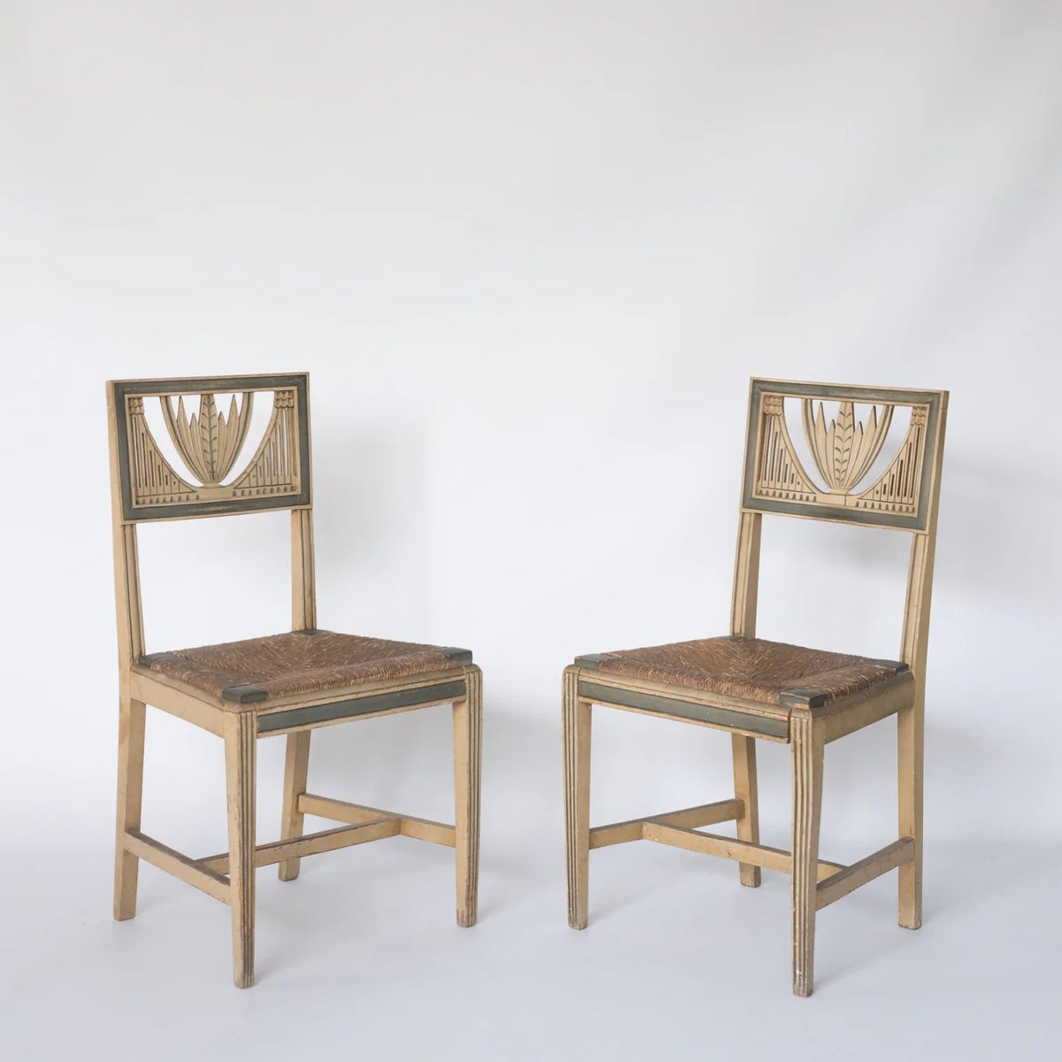 Set Of Four Neoclassical Painted Dining Chairs-photo-4