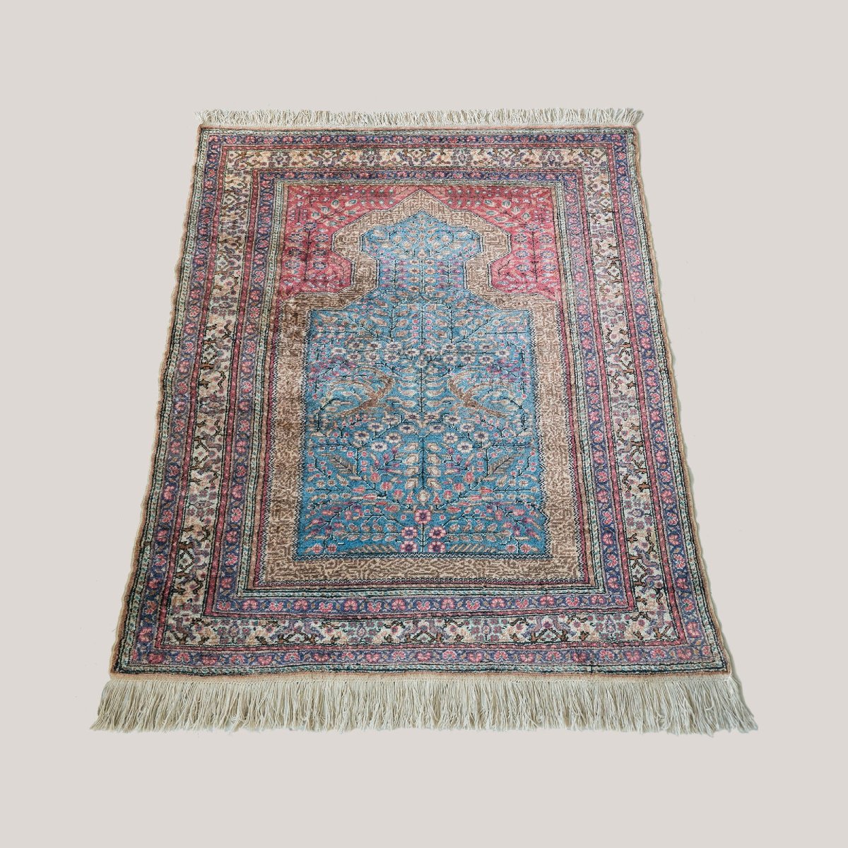 Vintage Hand-knotted Hereke Silk Prayer Rug, Tree Of Life Design – 188 × 118 Cm-photo-2