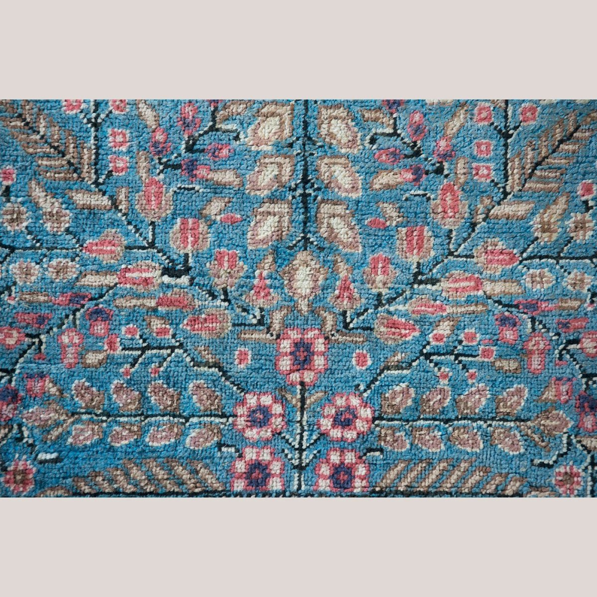 Vintage Hand-knotted Hereke Silk Prayer Rug, Tree Of Life Design – 188 × 118 Cm-photo-2