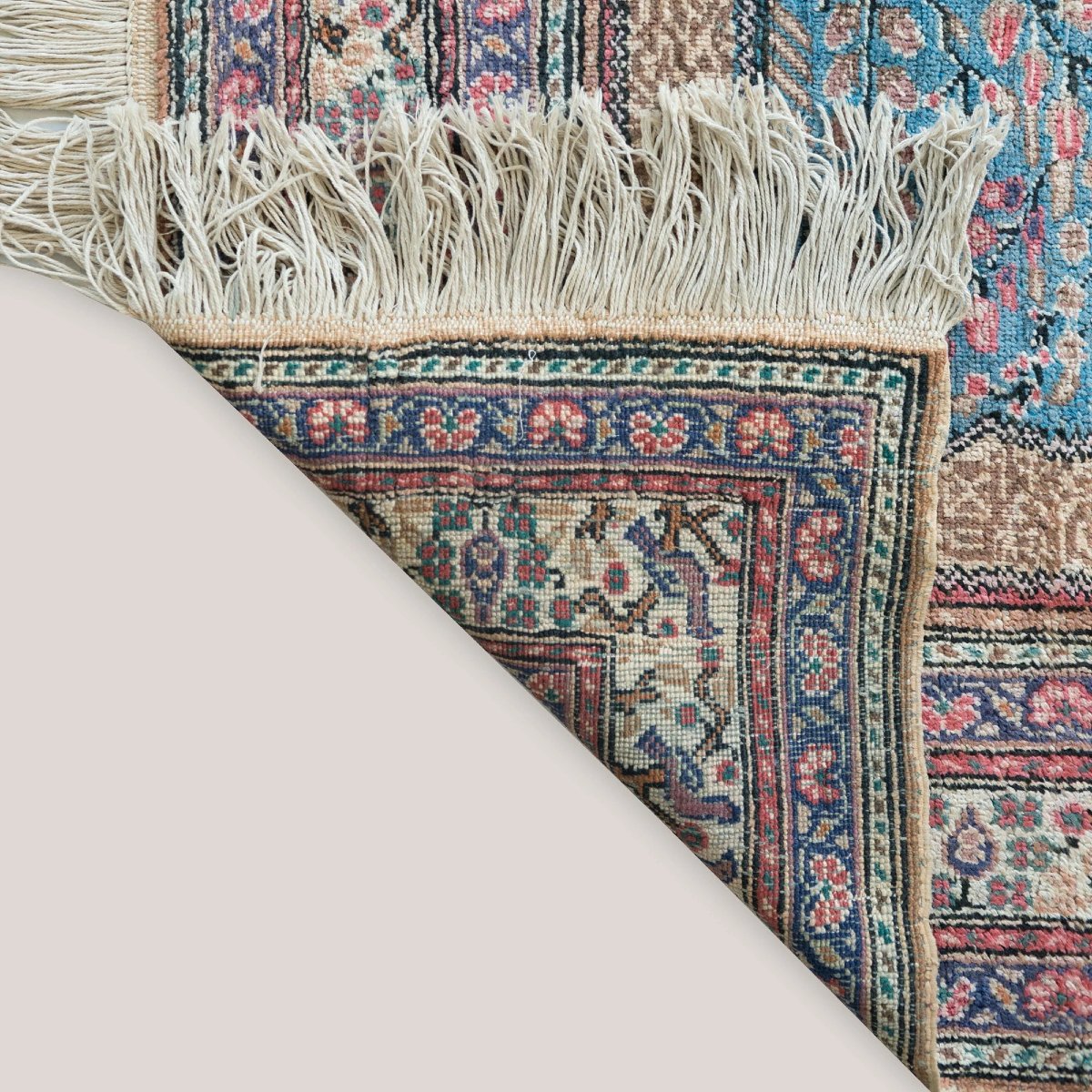 Vintage Hand-knotted Hereke Silk Prayer Rug, Tree Of Life Design – 188 × 118 Cm-photo-3
