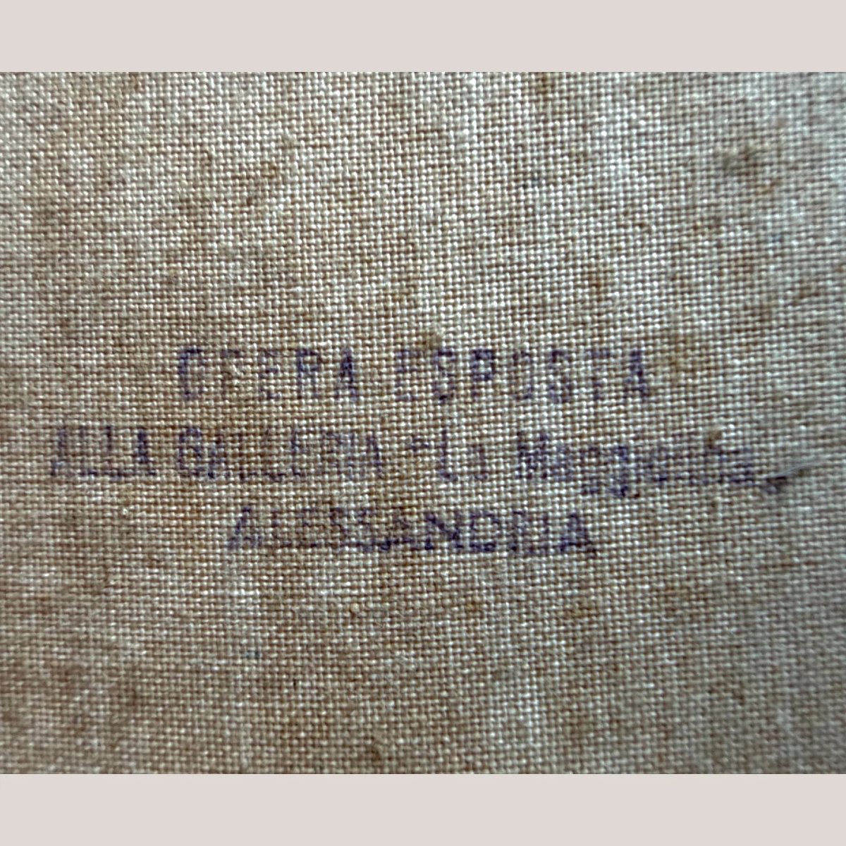 Composition abstraite en bleu et rouge-photo-3