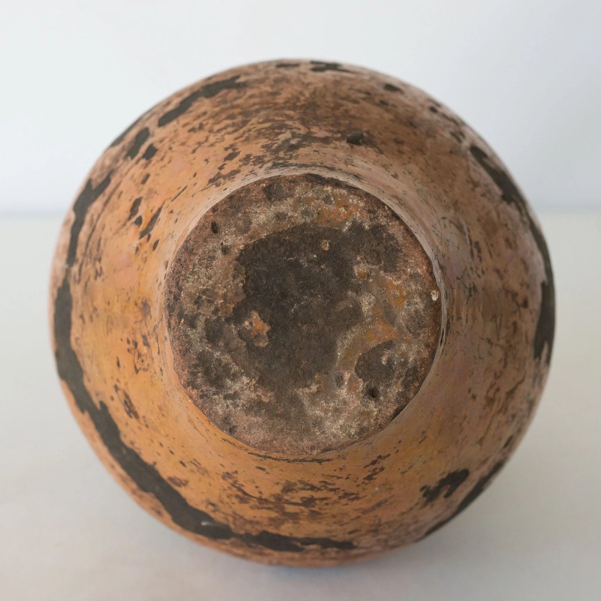 Vase en terre cuite à glaçure ocre, XVIIIe ou XIXe siècle-photo-1