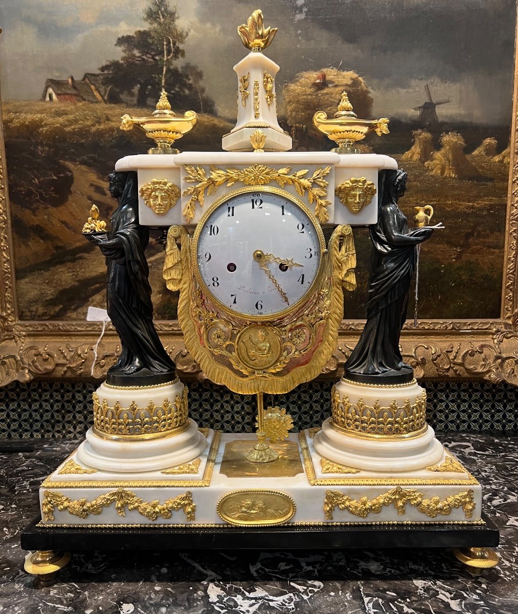 Pendule Aux Vestales d’époque Louis XVI