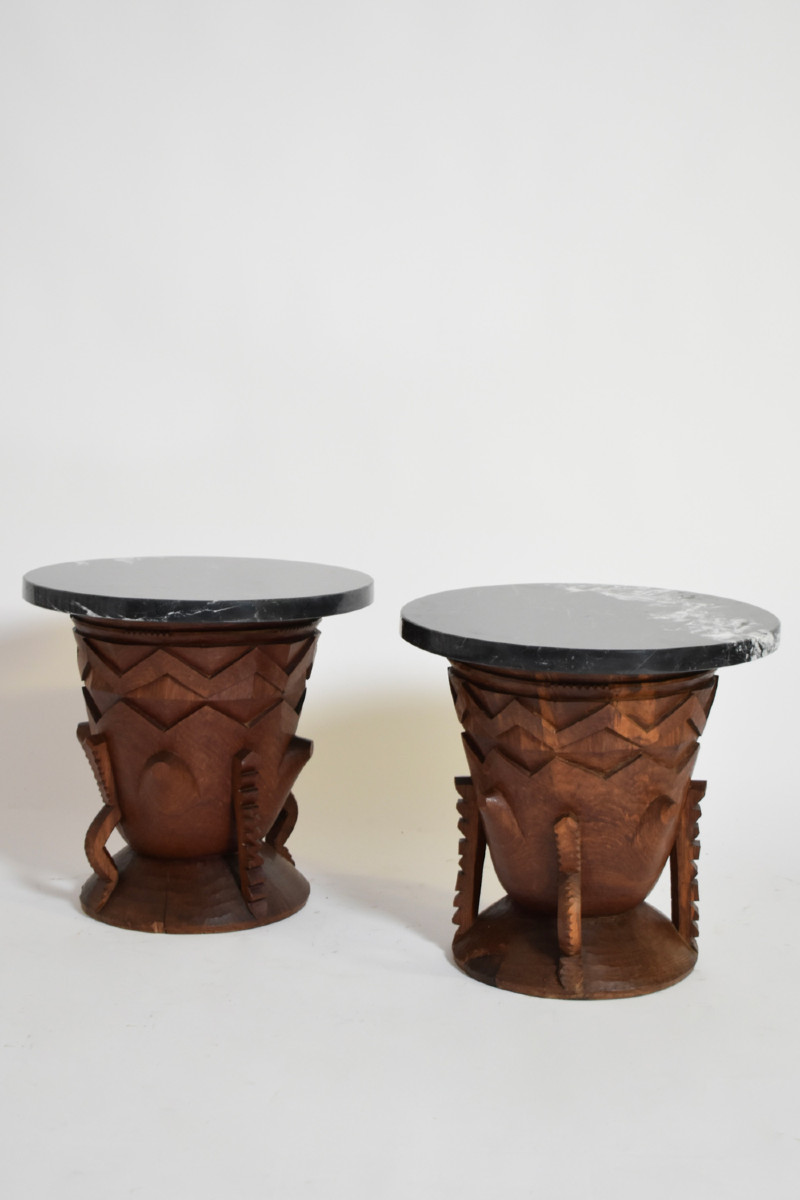 Deux Grandes Tables d'Appoint En Bois Sculpté Africain, Années 1960.