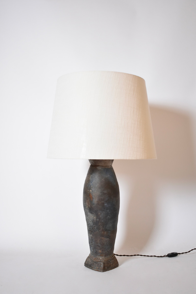 Grande lampe oblongue en grès La Borne, années 1970.