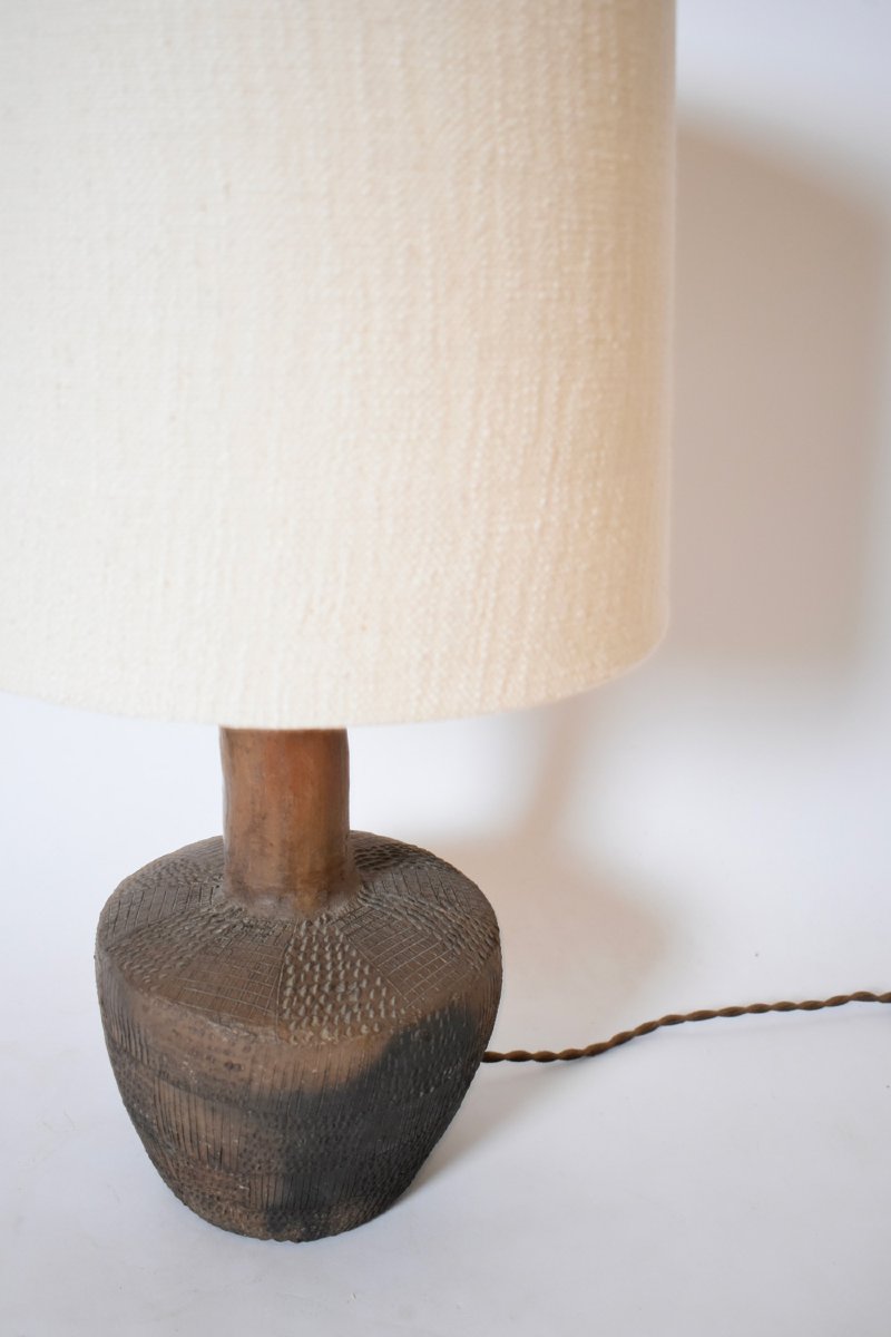 Lampe en céramique africaine marron à motif géométrique, années 1970.-photo-4