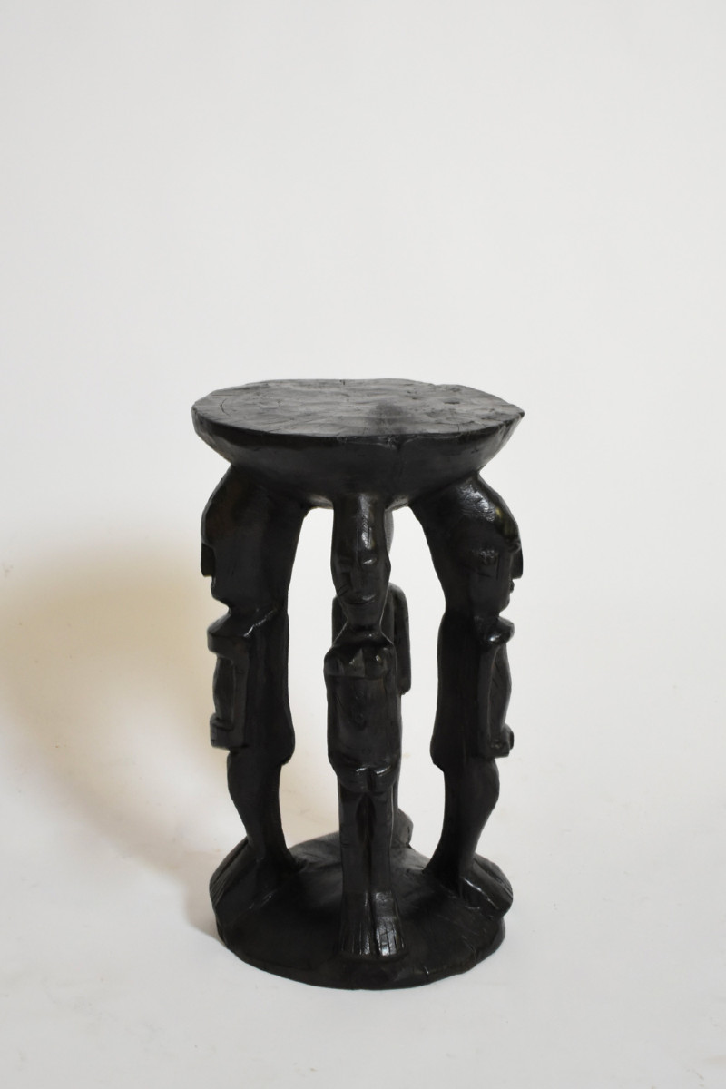 Table d’appoint anthropomorphe africaine, années 1960
