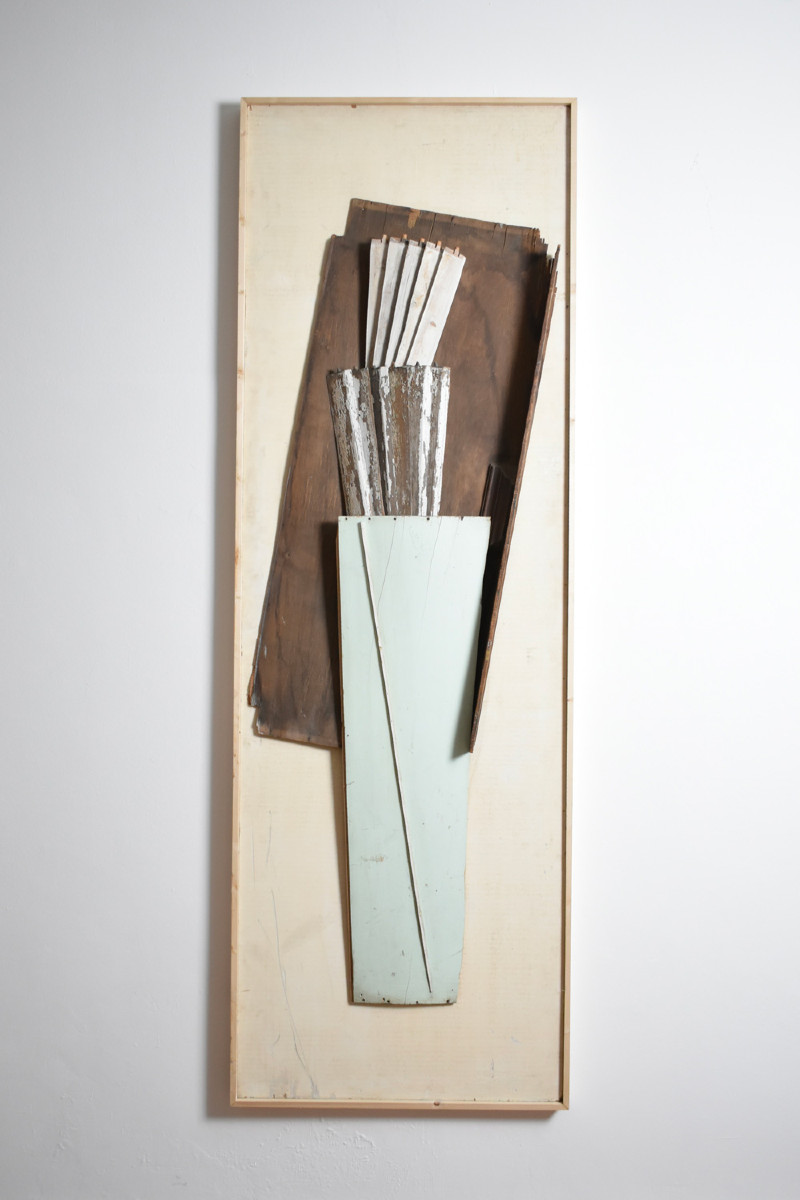 Sculpture-peinture en pièces de bois assemblées, années 1970.