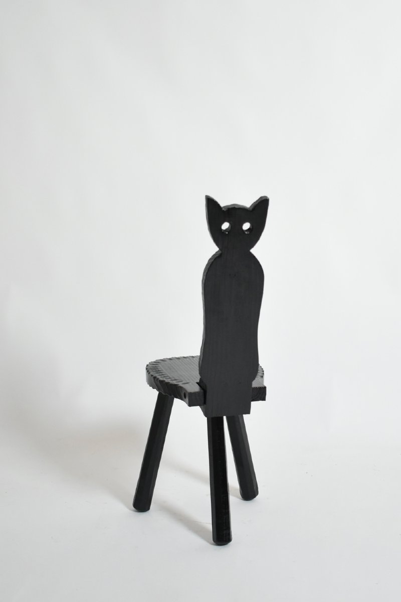 Paire de fauteuils chouette en bois ébonisé brutaliste, années 1960.-photo-2