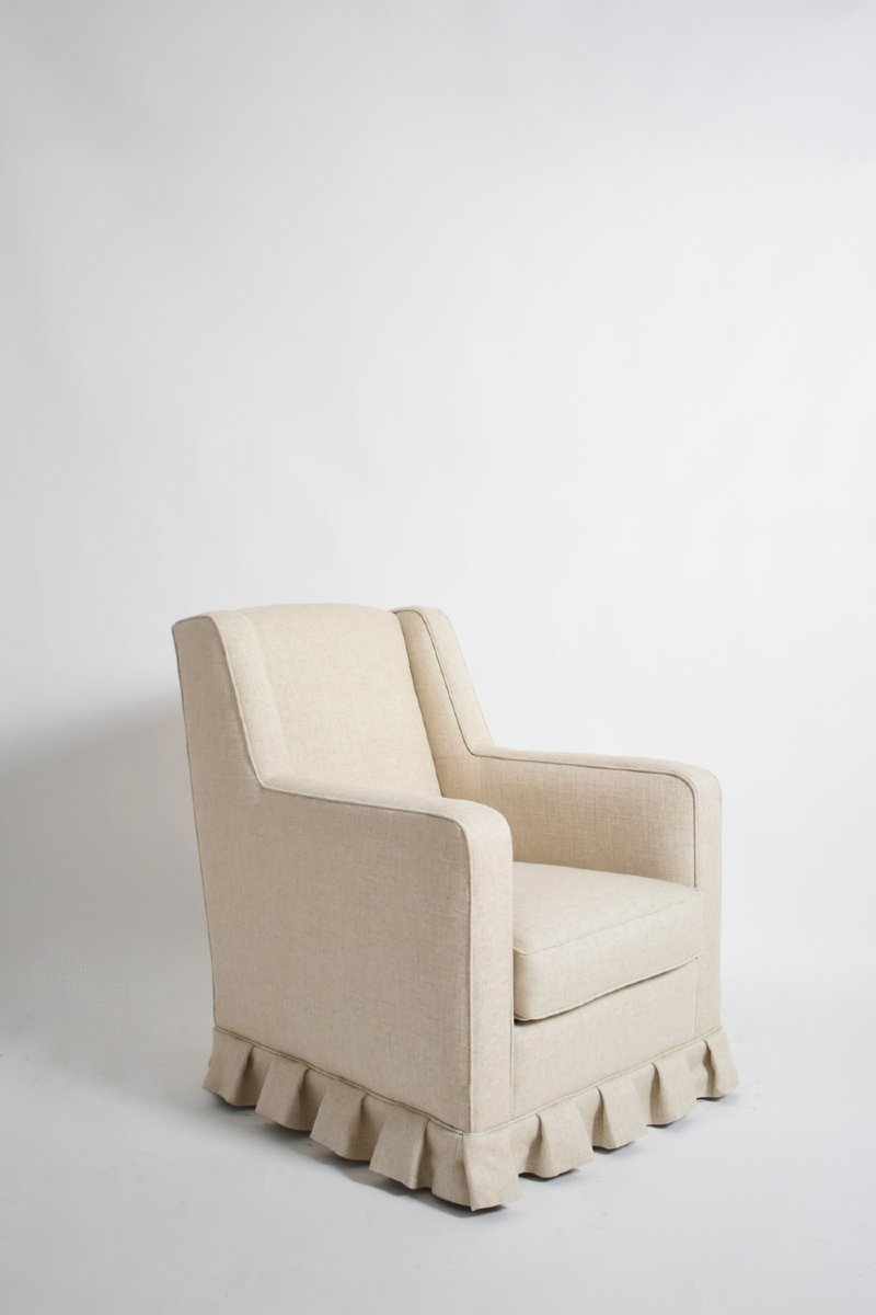Paire de fauteuils à franges blanc cassé, années 1940.-photo-4